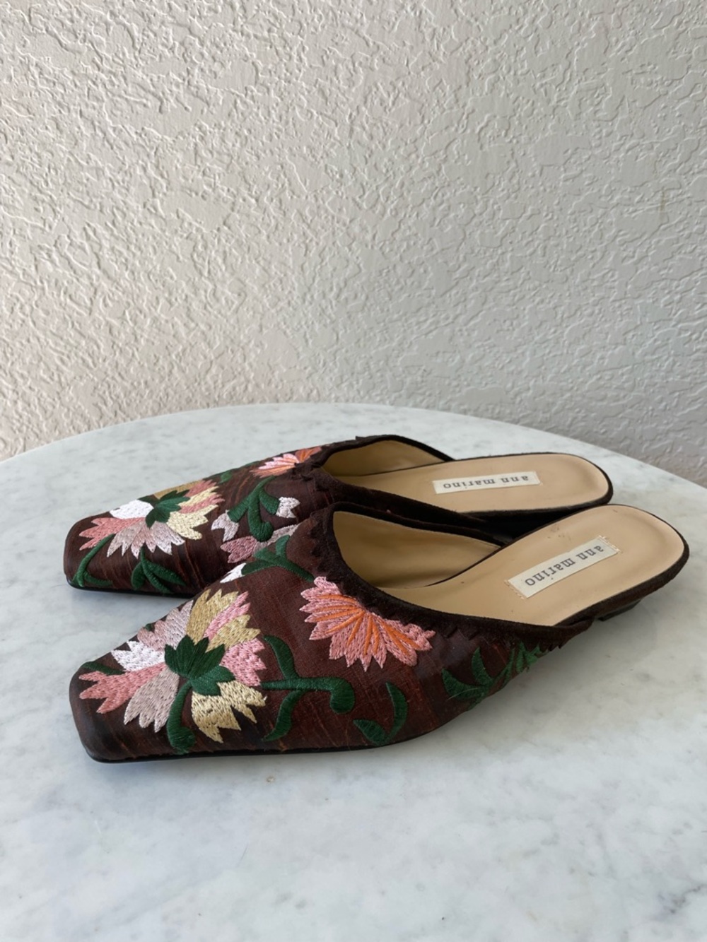 Ann Marino Embroidered Floral Square Toe Mules Brown Tapestry Shoes 7M - Picture 6 of 8